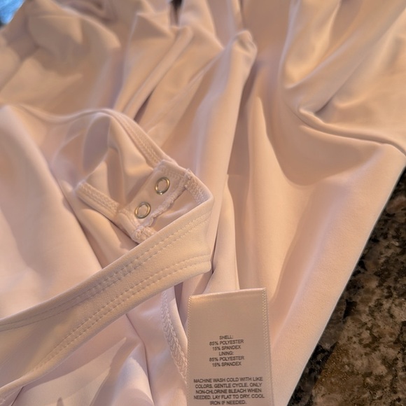 Express white bodysuit NWT XL - Picture 9 of 9